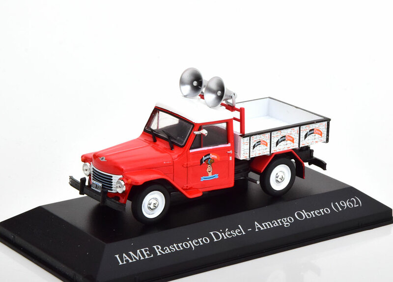 Atlas 1:43 IAME Rastrojero Diesel Amargo Obrero 1962 rood wit in blisterverpakking 