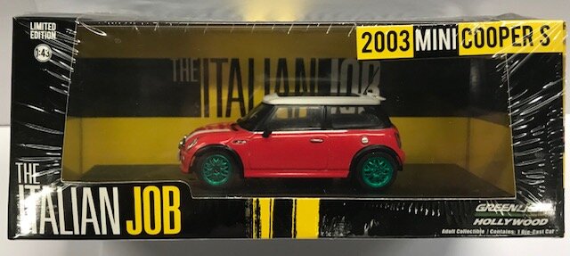 Greenlight 1:43 Mini Cooper S 2003 &quot;The Italian Job 2003&quot; met groene wieldop rood wit