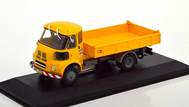 Atlas 1:43 Sava BMC S66 MOP 1962 geel in blisterverpakking