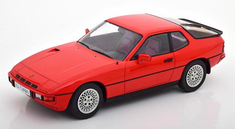 MCG 1:18 Porsche 924 Turbo 1979 rood