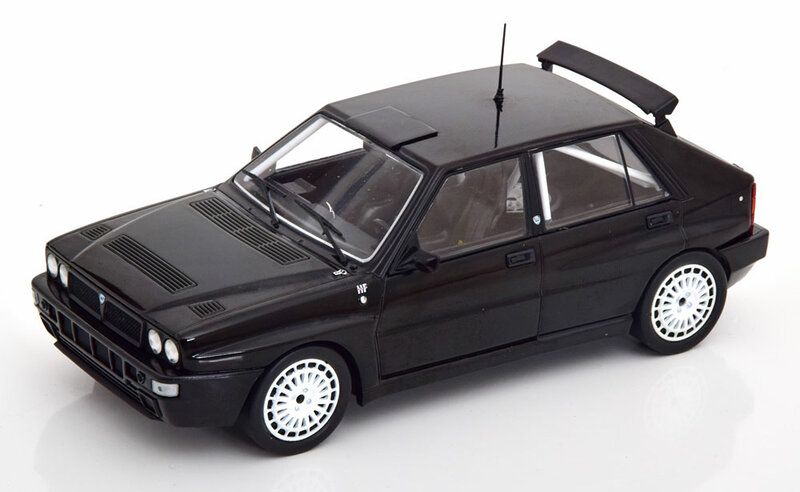 Whitebox 1:24 Lancia Delta Integrale 16V zwart