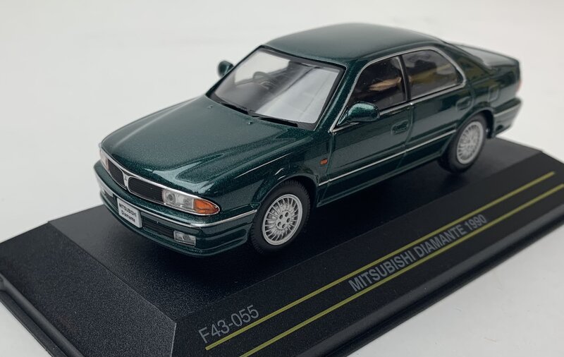 First43 1:43 Mitsubishi Diamante 1990 groen