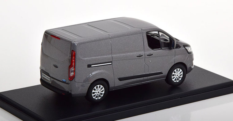 Greenlight 1:43 Ford Transit Custom V362 MCA 2018 grijs metallic 