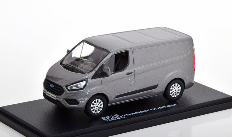 Greenlight 1:43 Ford Transit Custom V362 MCA 2018 grijs metallic 