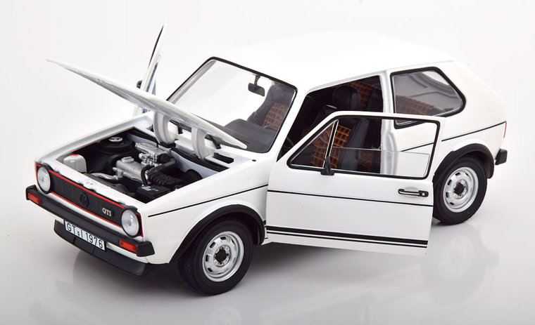 Norev 1:18 Volkswagen Golf 1 GTi 1977 wit, pre-production. Levering november