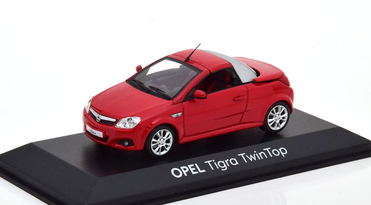 Minichamps 1:43 Opel Tigra Twin Top 2004 rood in dealer verpakking