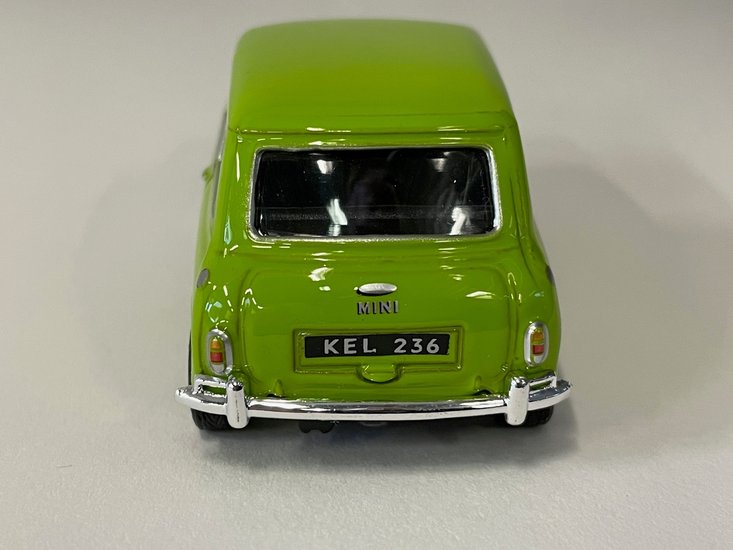 Cararama 1:43 Mini Cooper Mr Bean Tv Series groen zwart