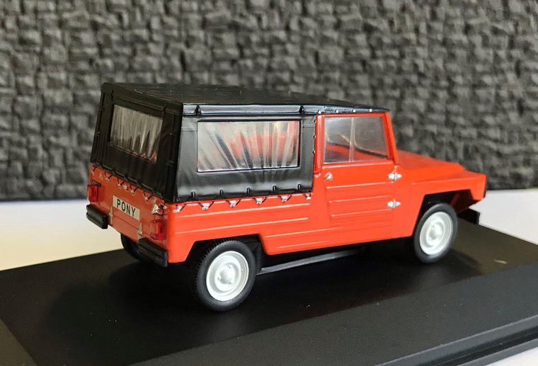 Atlas 1:43 Citroen Namco Pony 1975 rood zwart