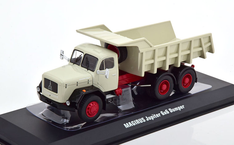 IXO 1:43 Magirus Jupiter 6x6 kipper grijs