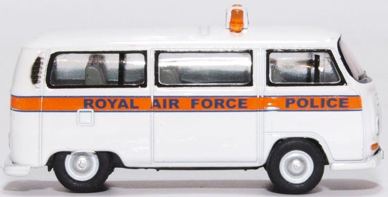 Oxford 1:76 Volkswagen BAY Royal Air Force Police wit