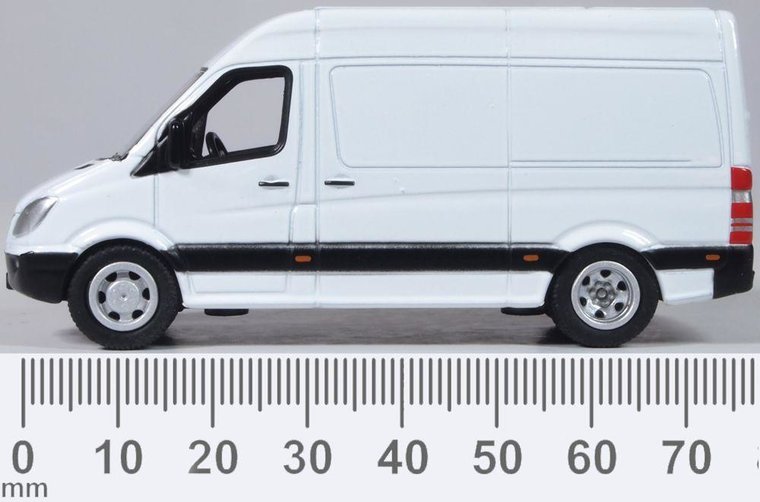 Oxford 1:76 Mercedes Benz Sprinter wit