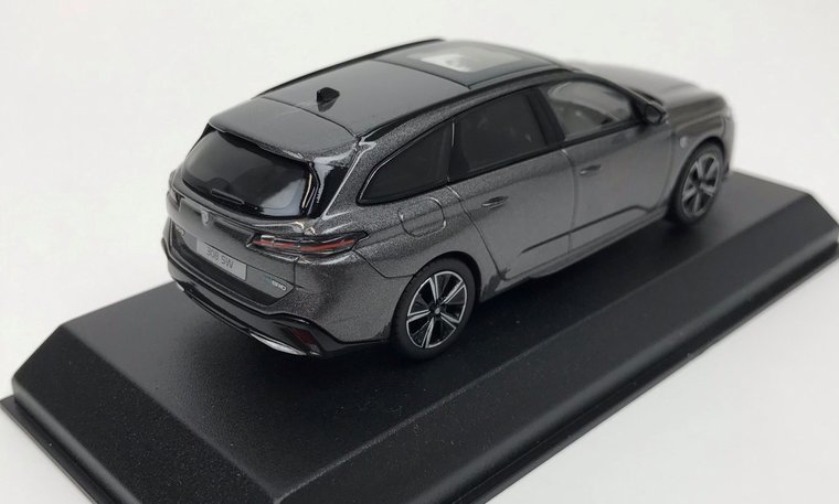 Norev 1:43 Peugeot 308 SW GT 2021 - Platinium Grey