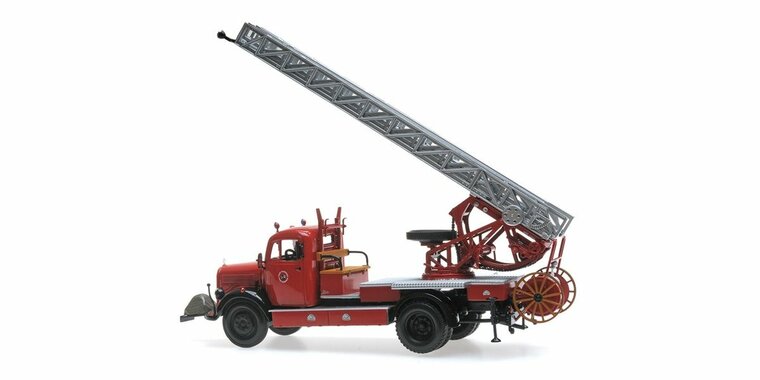 Minichamps 1:43 Mercedes Benz L 3500 DL17 Brandweer Bensheim