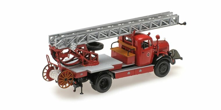 Minichamps 1:43 Mercedes Benz L 3500 DL17 Brandweer Bensheim