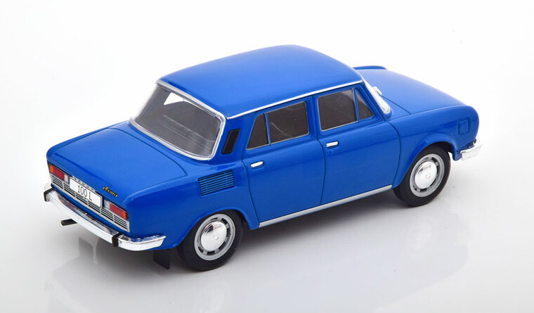 Whitebox 1:24 Skoda 100L Limousine 1969-1976 blauw