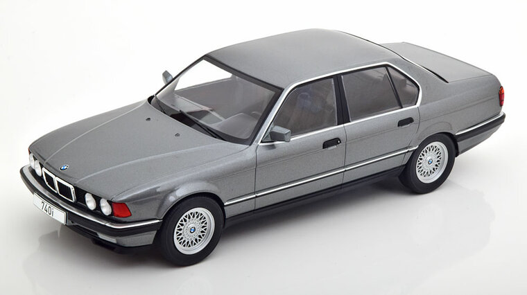 MCG 1:18 BMW 750i E32 grijs metallic 7er / 7 Serie