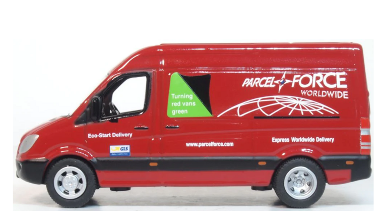 Oxford 1:76 Mercedes Sprinter Parcelforce rood