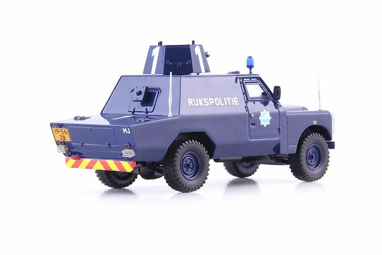 Autocult 1:43 Land Rover Mk3 Shorland Armoured Rijkspolitie (NL)