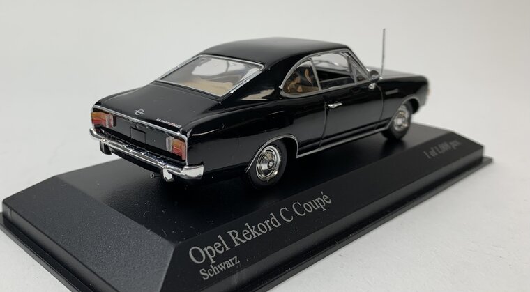 Minichamps 1:43 Opel Rekord C coupe 1966 zwart