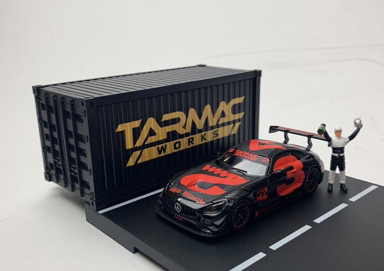 Tarmac 1:64 Mercedes Benz AMG GT3 no3 boxset incl. 4 modelautos, 6x Container, 3 figuren en accessoires Me X Like black special edition