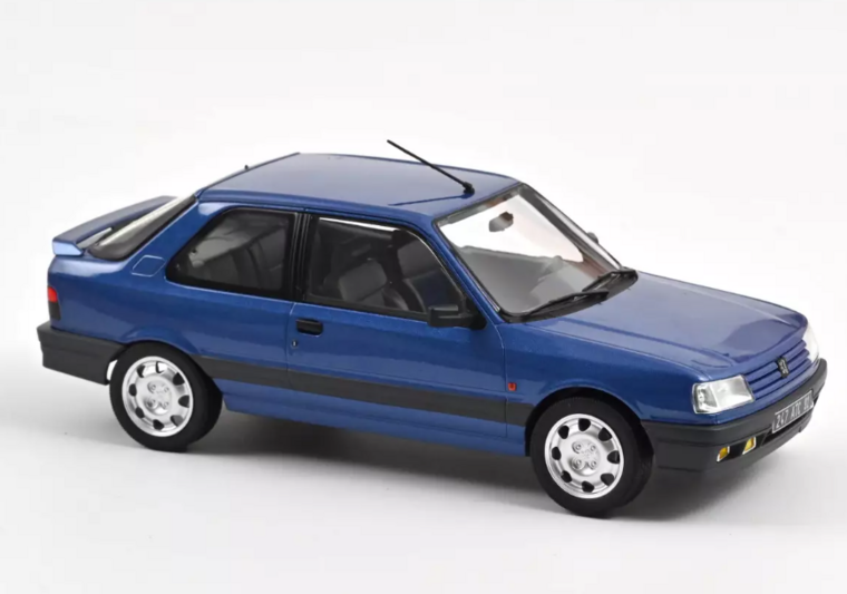 Norev 1:18 Peugeot 309 GTi 16 1991 Miami blue - pre productie. Levering november