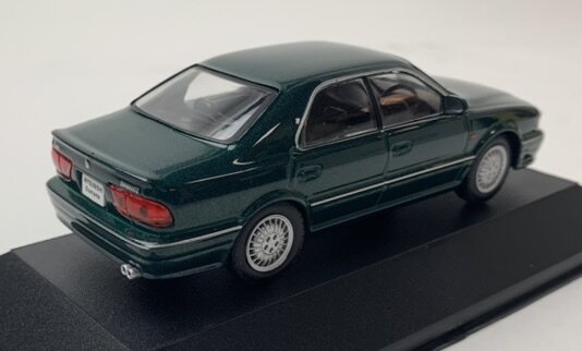 First43 1:43 Mitsubishi Diamante 1990 groen