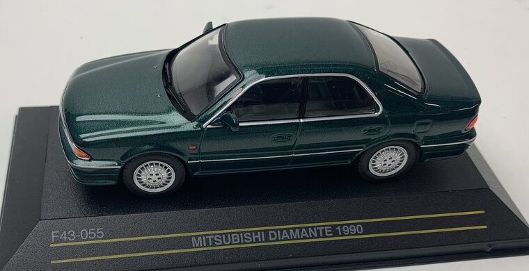 First43 1:43 Mitsubishi Diamante 1990 groen