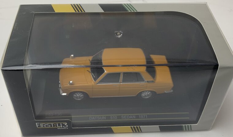 First43 1:43 Datsun 510 Sedan 1971 donkergeel