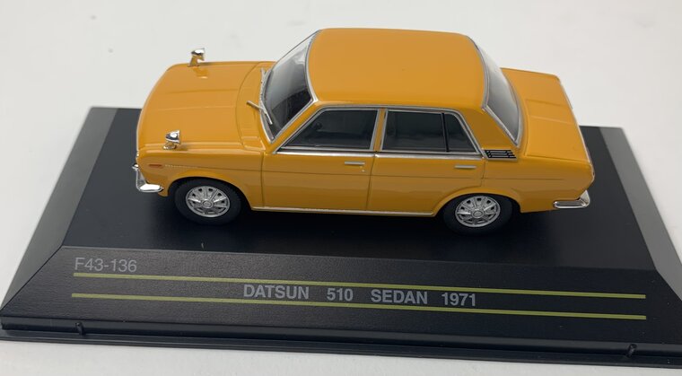 First43 1:43 Datsun 510 Sedan 1971 donkergeel