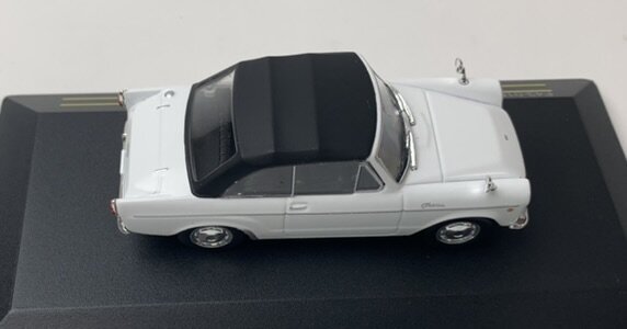 First43 1:43 Toyota Publica 1964 Cabrio wit gesloten cabrio RHD