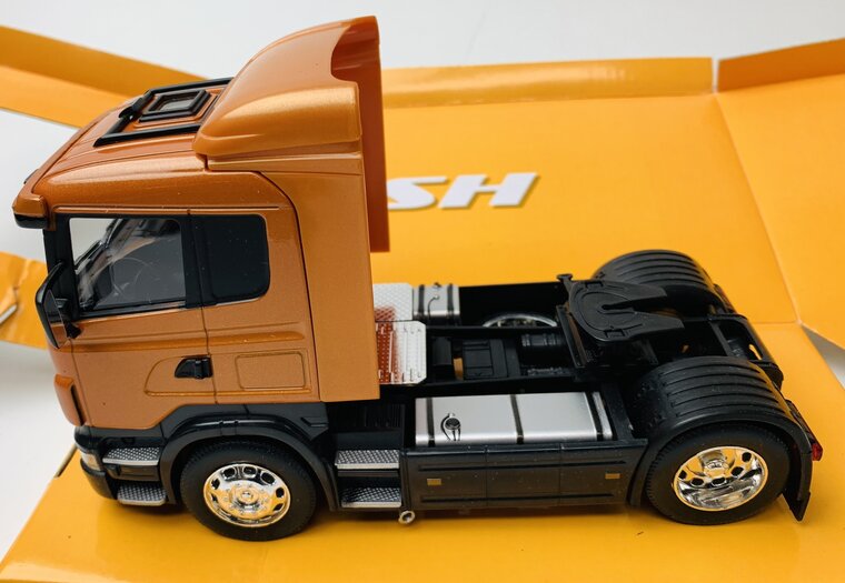 Welly 1:32 Scania R470 oranje