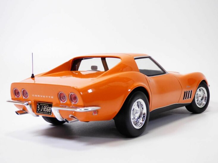 Norev 1:18 Chevrolet Corvette Coupe Stingray 1969  Monaco Orange, Limited 200 pcs