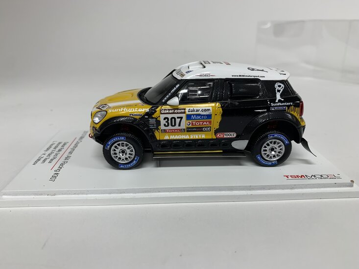 True Scale 1:43 Mini Countryman All4 Racing no 307, Monster X-Raid Team Novitskiy - Zhiltsov, Dakar Rally 3rd Place 2013, met schade