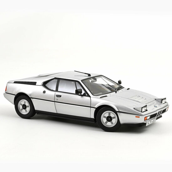 Norev 1:18 BMW M1 1980 zilver metallic