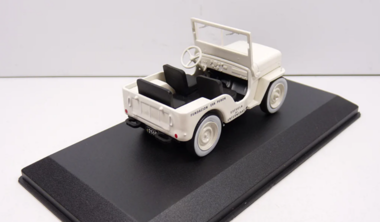 Atlas 1:43 Jeep CJ2A Fundacion Eva Peron 1948 wit in blisterverpakking