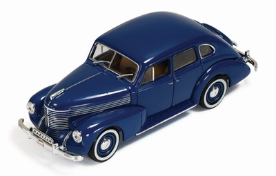 IXO 1:43 Opel Kapitan 4 deur Sedan 1950 blauw