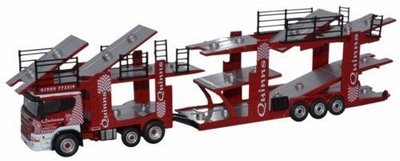 Oxford 1:76 Scania EV06 Car Transporter Quinns rood