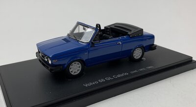 Avenue 43 1:43  Volvo 66 GL Cabrio, blauw (product van AutoCult )