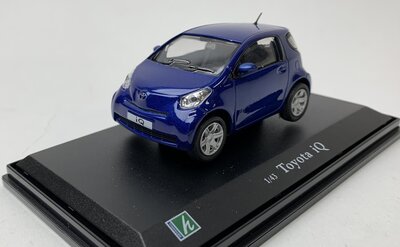 Cararama / Oliex 1:43 Toyota IQ blauw 