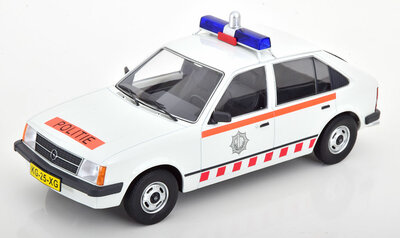 Triple9 1:18 Opel Kadett D 5 deurs, Politie Nederland 1984