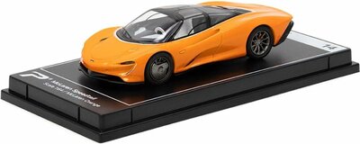 Poster Cars 1:64 McLaren Speedtail McLaren Orange Hypercar League Collection No.14 in vitrine