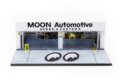 Tarmac 1:64 Diorama Pit Garage Diorama - MOONEYES - Speed & Customs, white/mooneyes logo - PARTS64