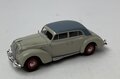 Brekina 1:87 Opel Admiral licht grijs/ grijs