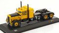 IXO 1:43 Peterbilt 350 geel zwart 1952, trekker