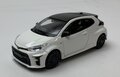 Bburago 1:43 Toyota GT Yaris wit