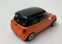 Bburago 1:43 Mini Cooper S oranje met zwart dak_