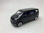 Bburago 1:43 Volkswagen T6.1 Transpoter 2020 zwart in window box_