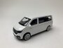 Bburago 1:43 Volkswagen T6.1 Transpoter 2020 wit_